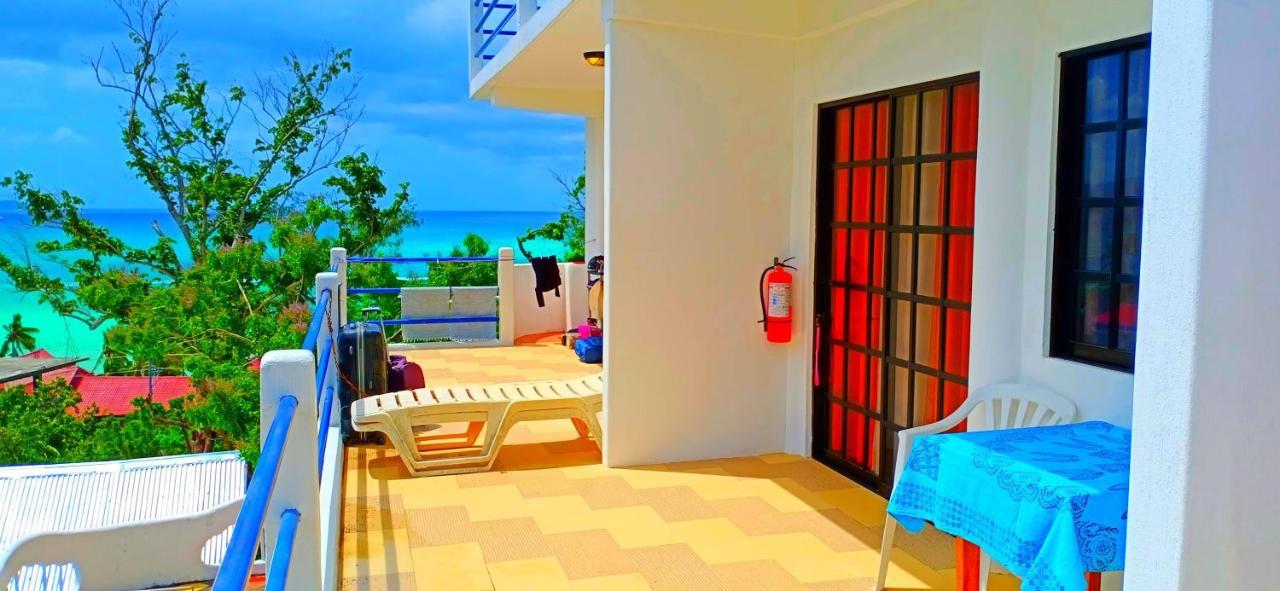 Aquarius Terraces Boutique Resort 3*